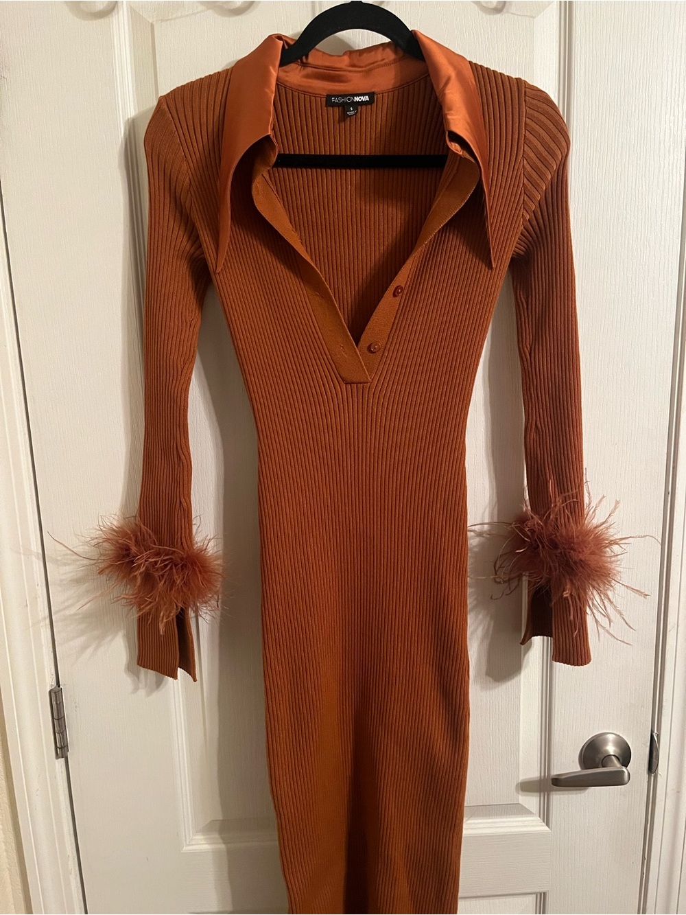 Fashion Nova Burnt Orange Ribbed Midi Dress with Feather Cuffs